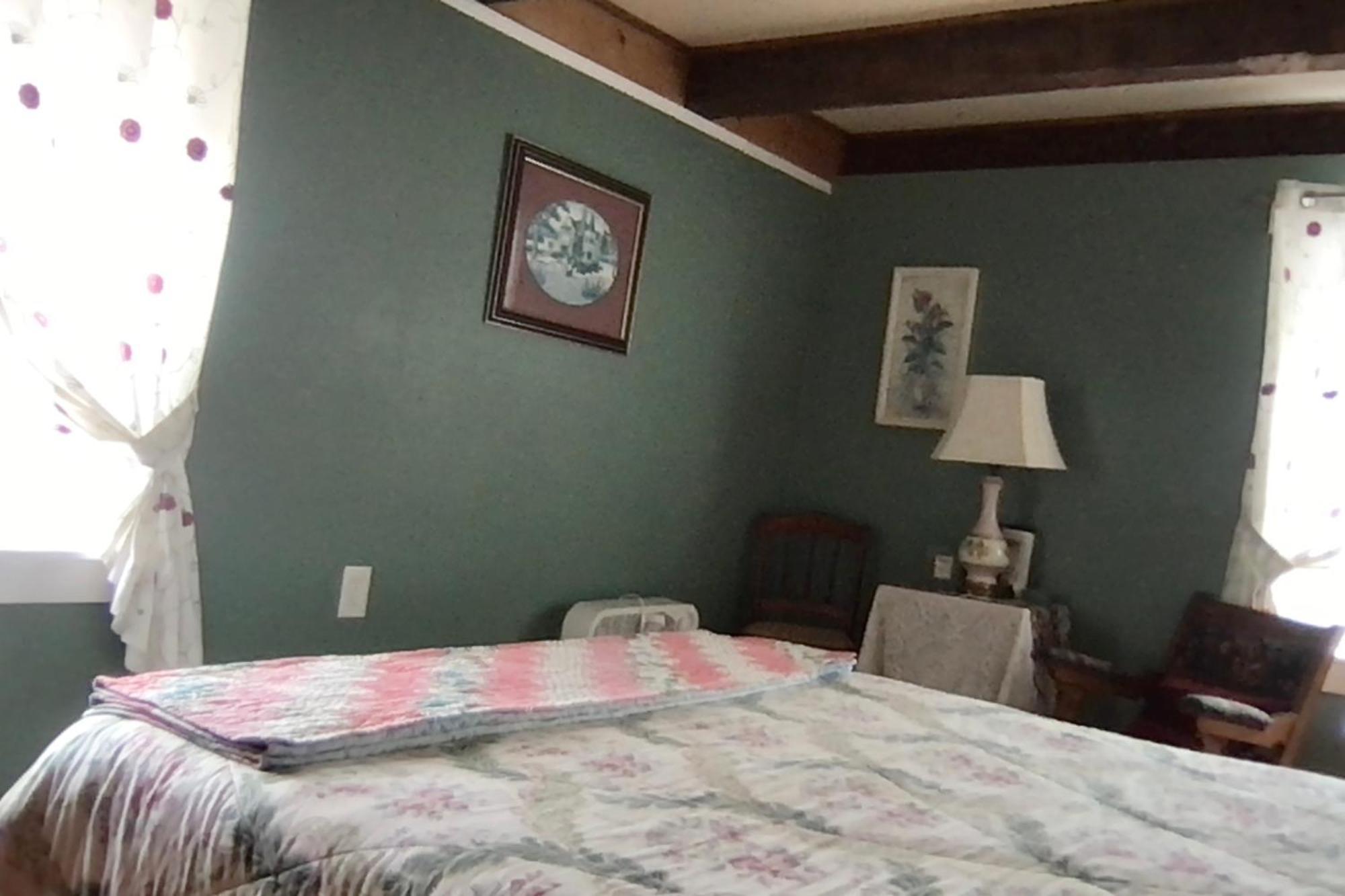 Mountainview Solitude Inn Riverside Bilik gambar